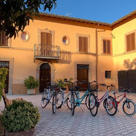 B&B Il Casale Фолиньо Экстерьер фото